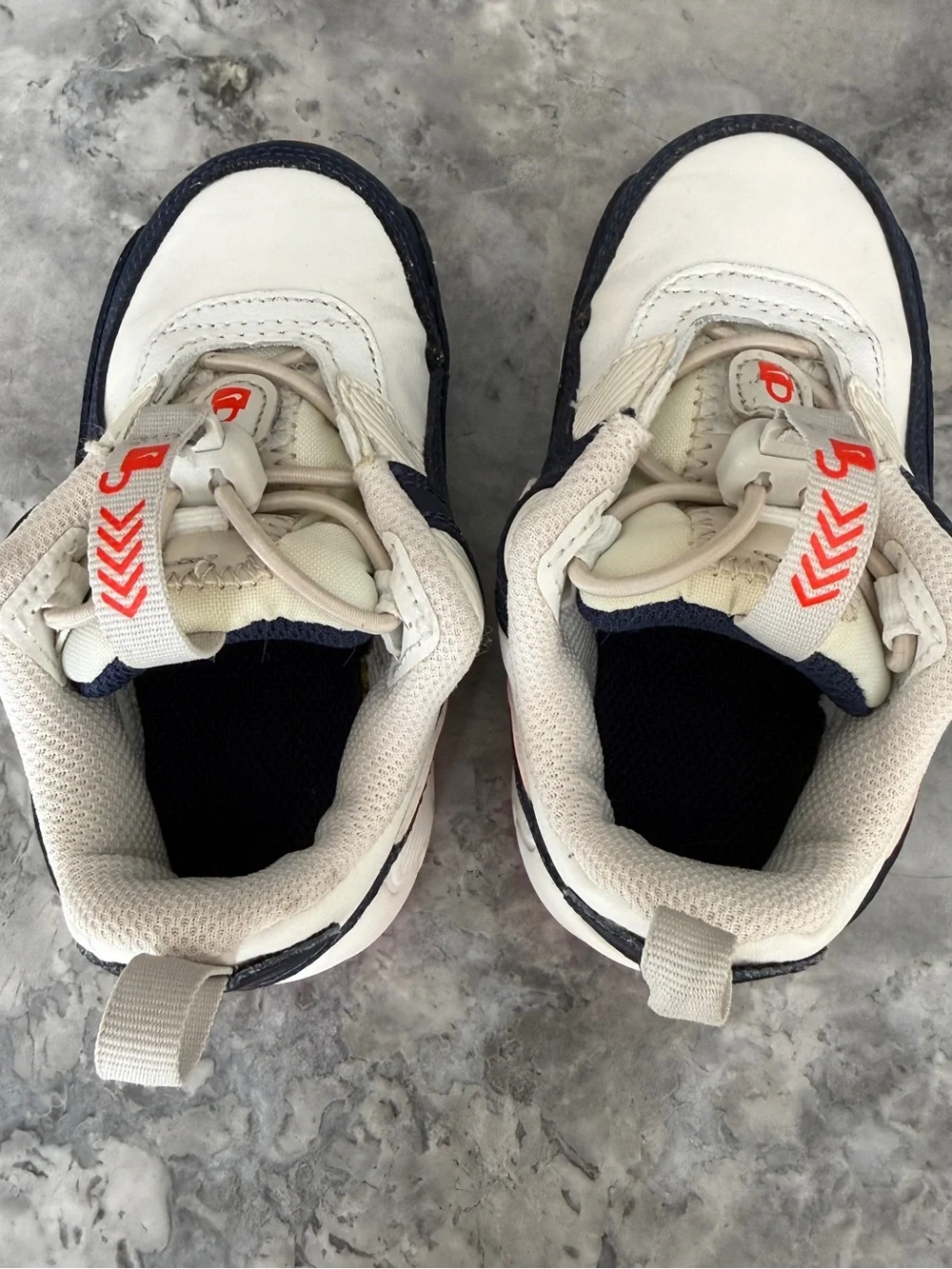 Nike Air Max Toddler Shoe - Picture 5 of 6